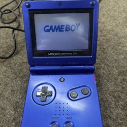 Nintendo Game Boy Advance SP