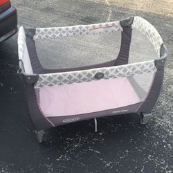 Pack N’ Play Baby Crib