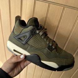 Jordan 4 Retro SE Craft Medium Olive