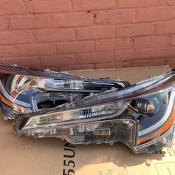 Headlight Toyota Corolla 2020-22