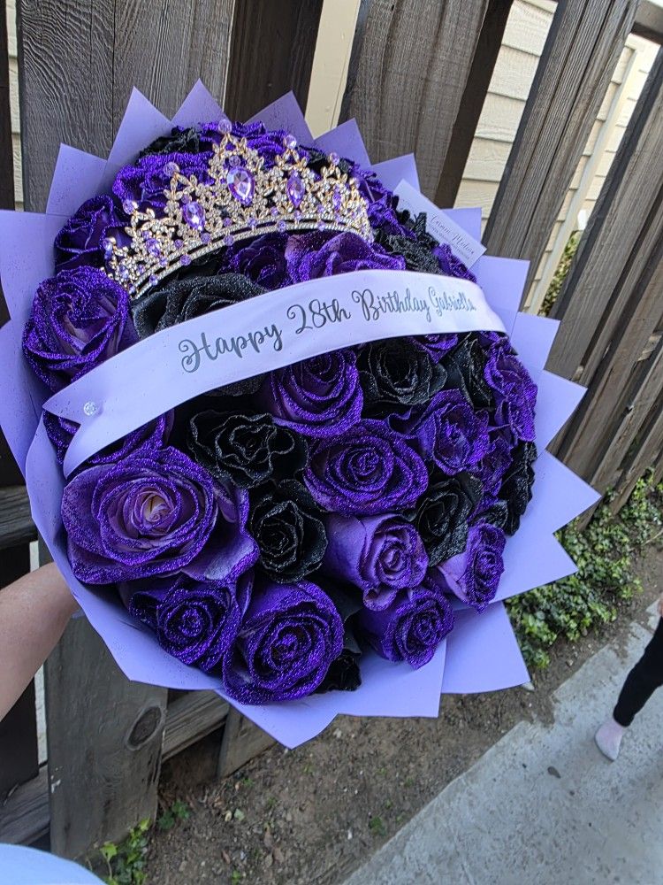 50 Glittered Roses Bouquet