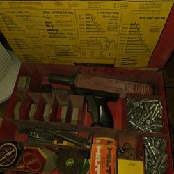 Hiltti Antique Gun Kit 