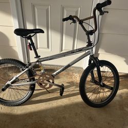 BMX mongoose bike