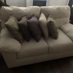 Living Room sofas With Coffee And End Tables  Raymond And Flanigan.