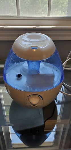 Vicks Mini Humidifier, Filter Free Cool Mist