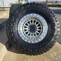 17" LOCK MOJAVE rims w- 35" TOYO OPEN COUNTRY RT tires 
