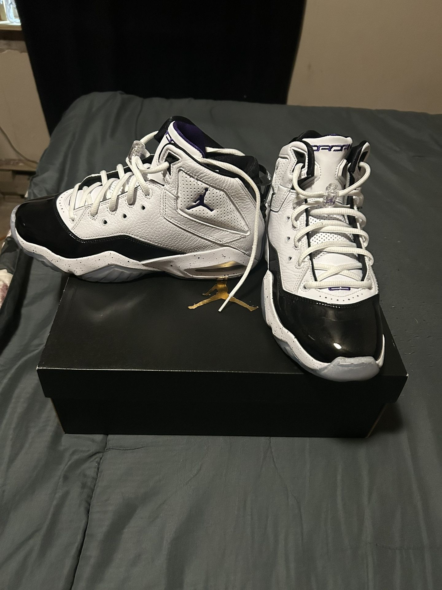 Air Jordan B'Loyal 'White Court Purple'
