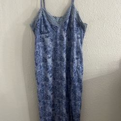 XL(16-18) It’s Silky And Like Fresh To Wear
