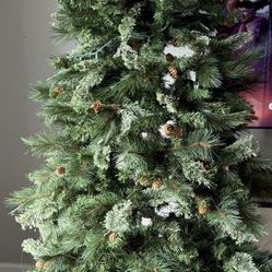 Rotating Christmas Tree