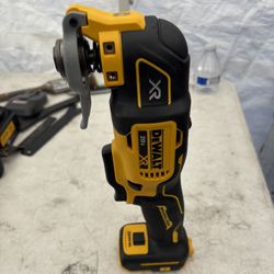 Dewalt Multitool