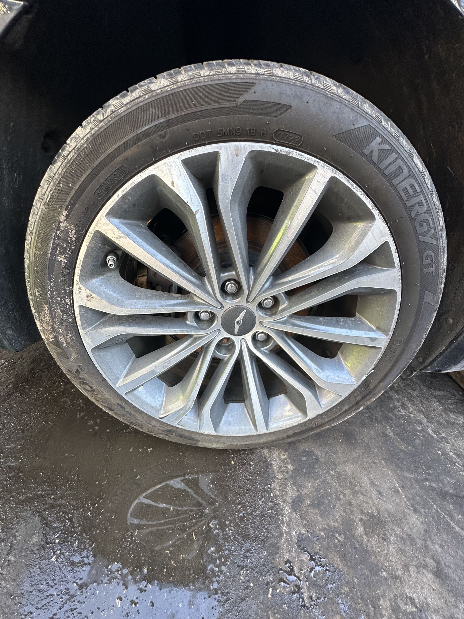 2015-2020 HYUNDAI GÉNESIS G80 SEDAN SET COMPLETE OF 4 RIMS 18” WITH TIRES 245/45/18”