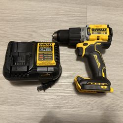 Dewalt Drill XR + Charger