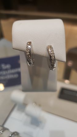 10K white gold diamond hoops