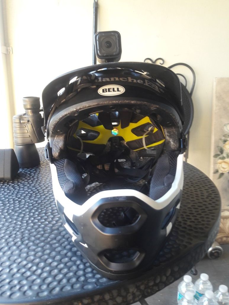 Bell Full face helmet 2in1Helmet