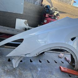2021 Tesla Driver Side Fender 