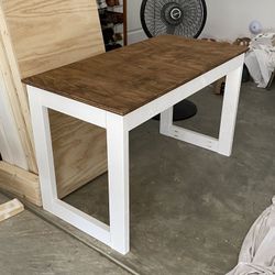 Handmade Desks/standing Desks