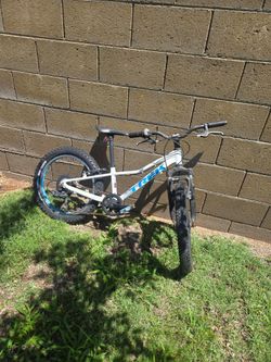 trek 20 inch moutian bike