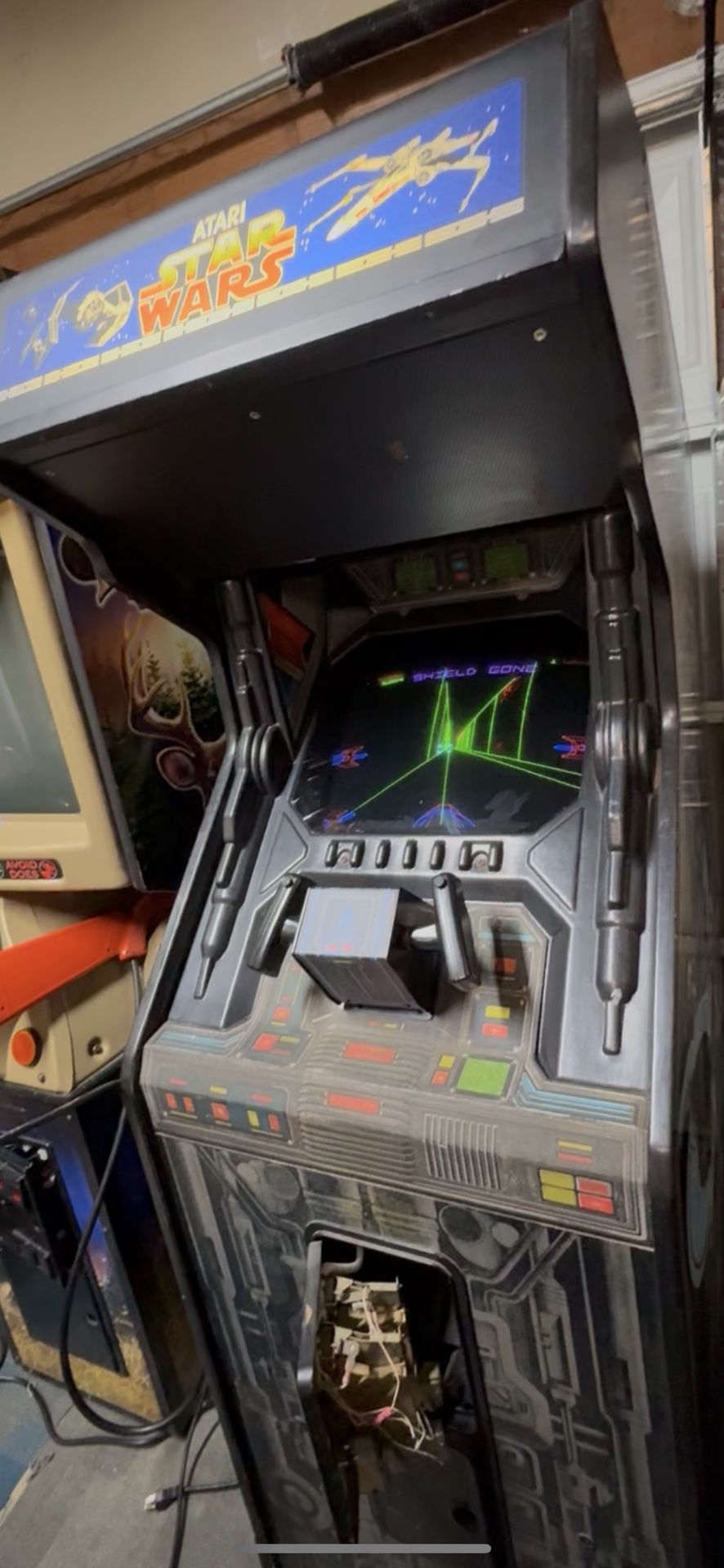 Atari Star Wars Arcade Game Machine