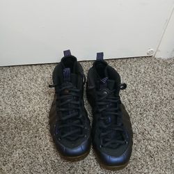 Nike Foamposits "Eggplant" Size 8.5
