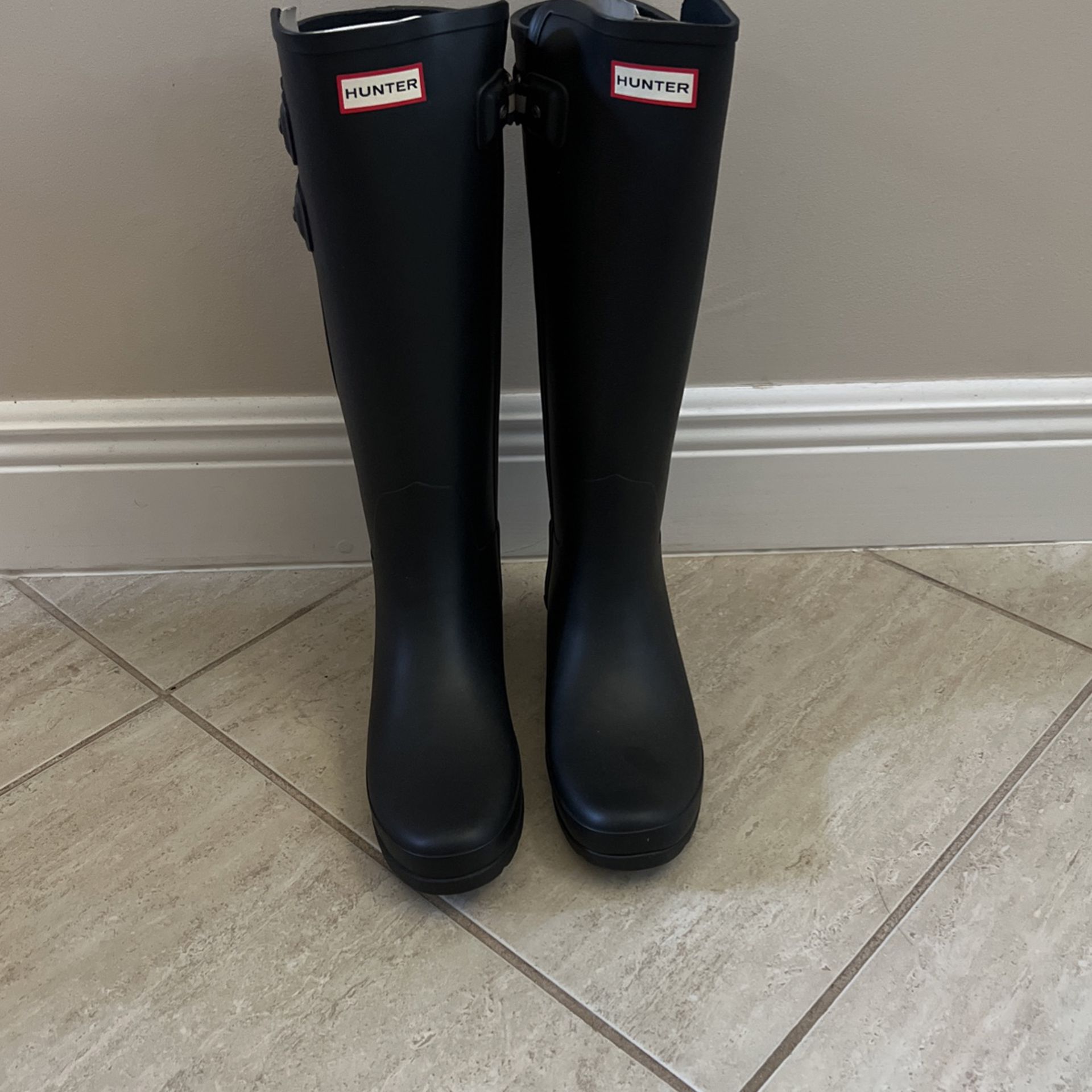 New Wmns Size 8 Black - Authentic Hunter Refined Rain Boots