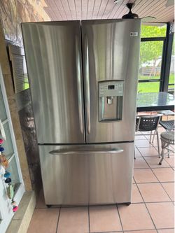 GE French Door Refrigerator