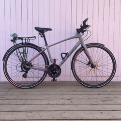 Specialized Sirrus Women's M Bike & Components