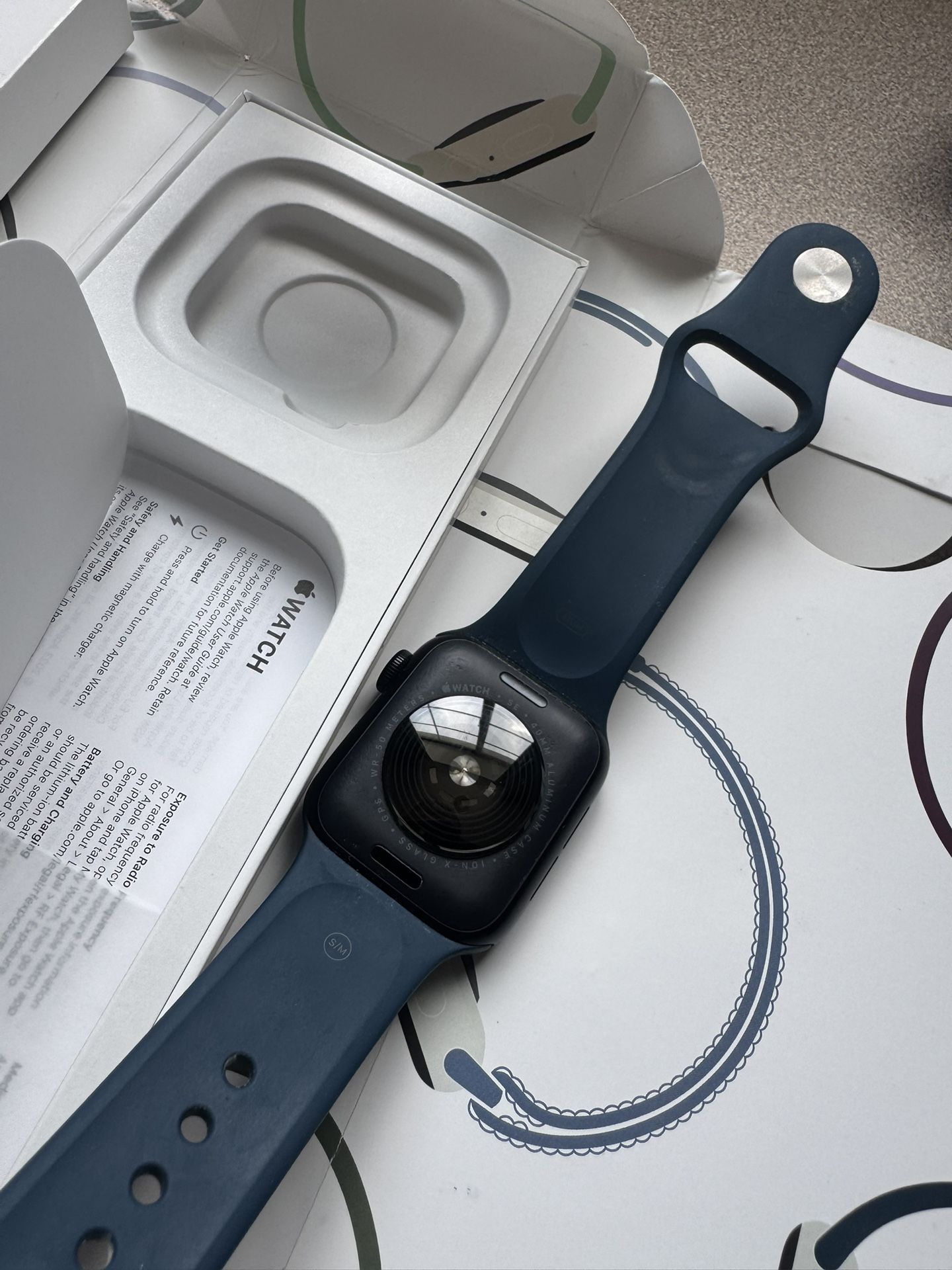 Apple Watch SE 2gen GPS like New