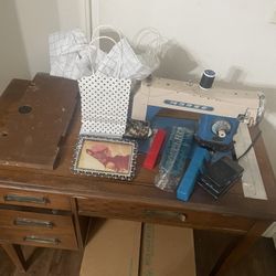 1950’s MORSE sewing machine and desk 