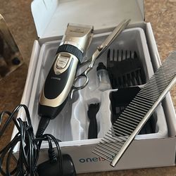 Oneisall Professional Per Electric Cordless Clipper 