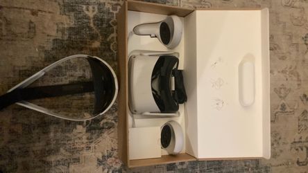 Meta Quest 2 VR Headset 128GB
