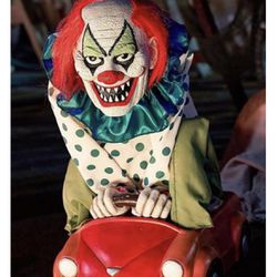 NEW Mr. Toots bump and go animatronic Driving Bumper Car clown 