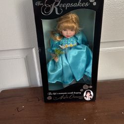New  And  NRFB Little Things Keepsake Marie Osmond Porcelain Doll