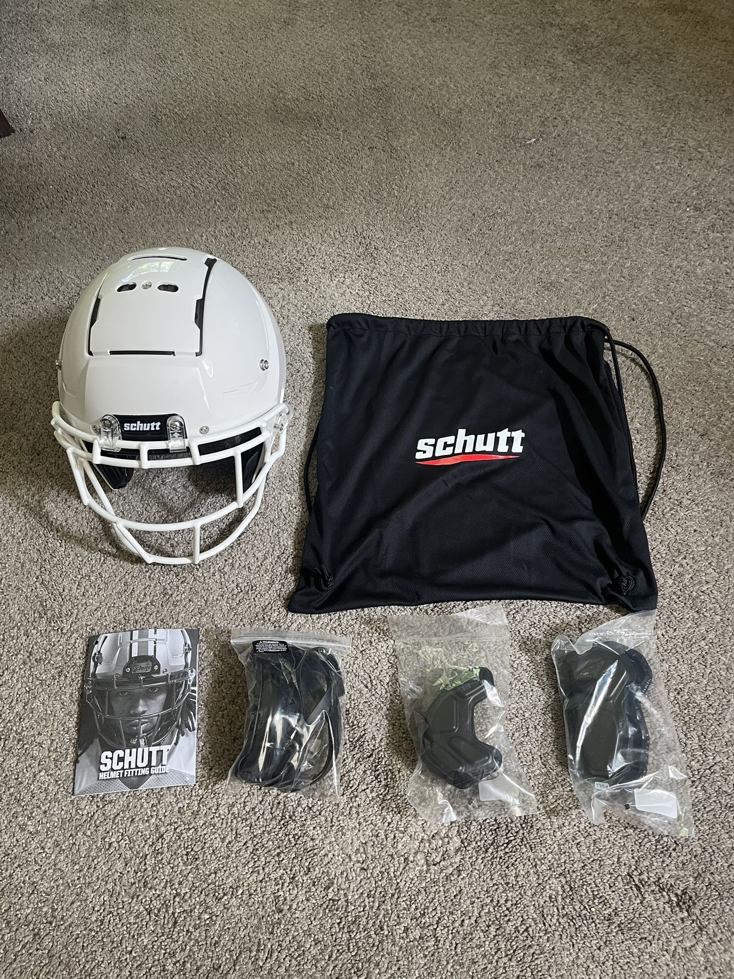 F7 2.0 COLLEGIATE HELMET