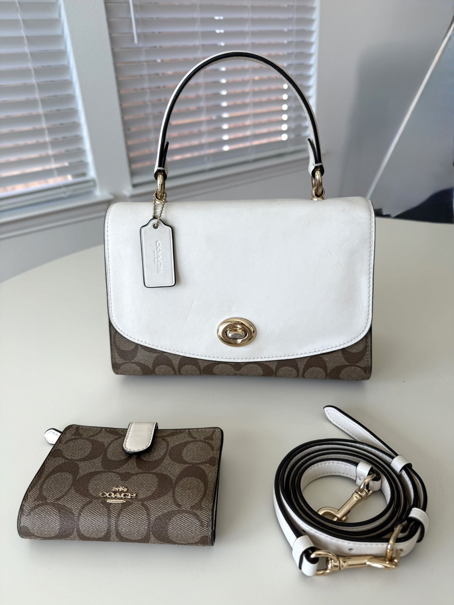 Coach Tilly Top Handle With Wallet