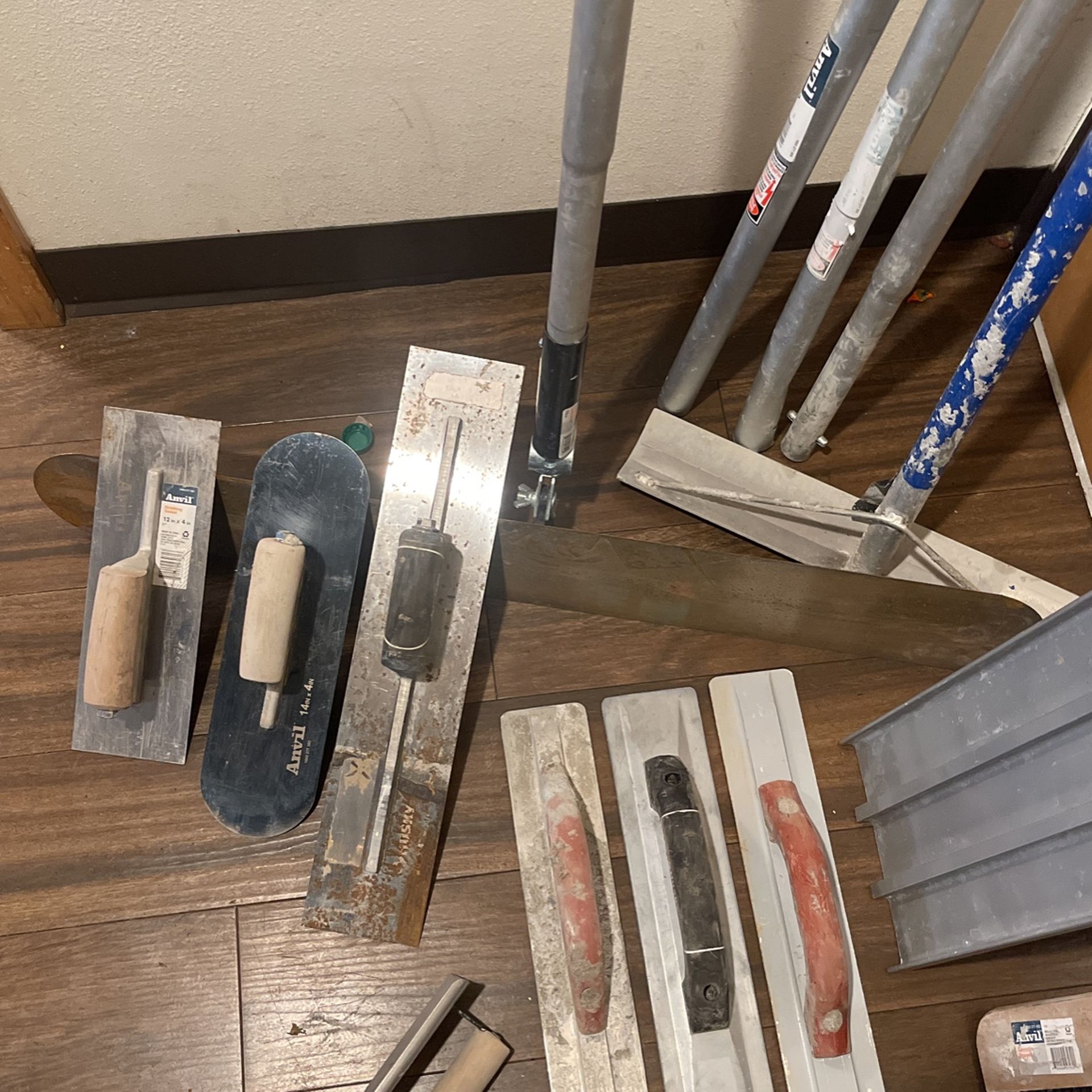 CONCRETE TOOLS!!!!!!! for Sale in Seattle, WA OfferUp