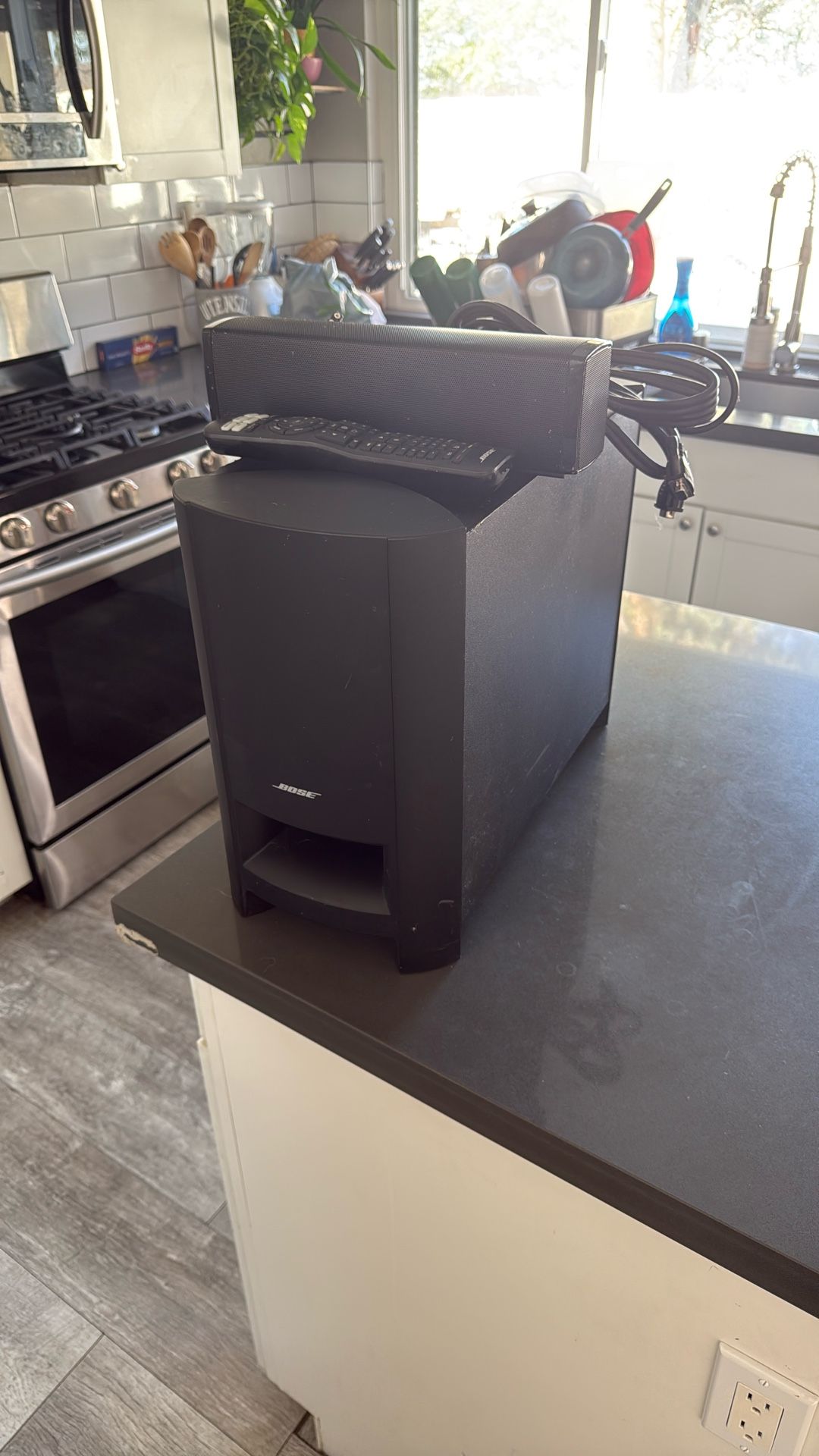 Bose Cinemate 15 Home Theater System Subwoofer/Main Speaker With Control