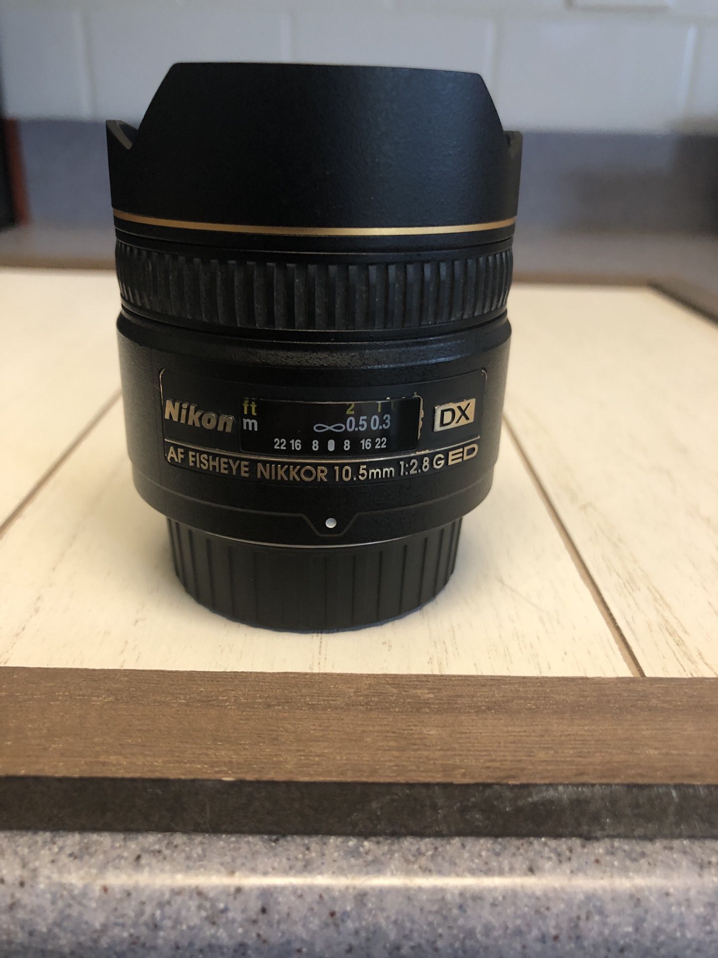 Nikon AF DX Fisheye-NIKKOR 10.5mm f/2.8G ED Lens