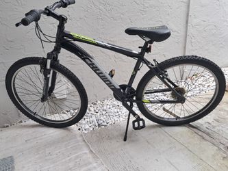 Schwinn Ranger Mountain bike