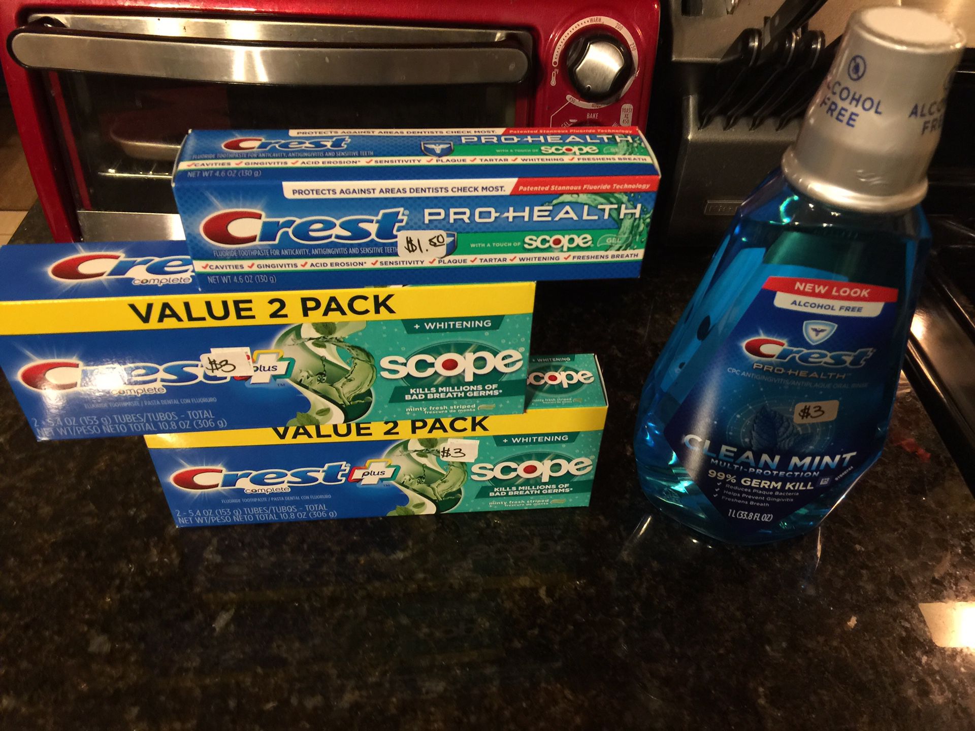 Mouthwash and toothpaste bundle