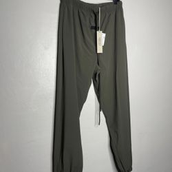 Mens ESSENTIALS FEAR OF GOD pants