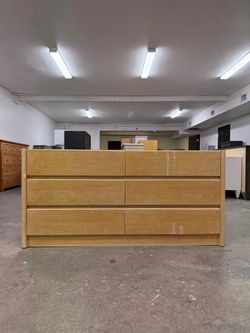 Vintage Light Wood 6 Drawer Dresser