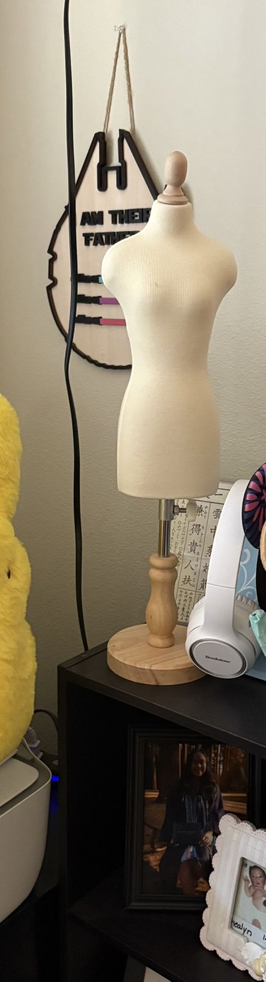 Small Necklace Mannequin