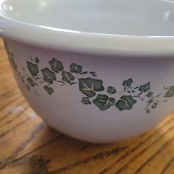 Corelle Coordinates "Calloway" Mixing Bowl by Corning