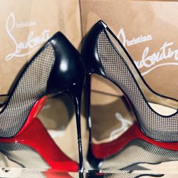 Christian Louboutin  / Red Bottom Sexy Black Stilettos 👠 Never Worn! 