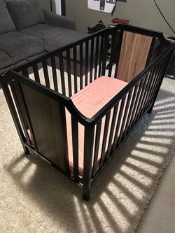 Crib/ toddler bed