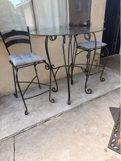 Patio table