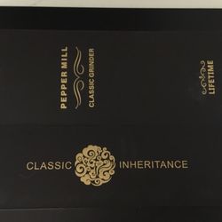 Vouko & Artizan High End Pepper mill New! Retail $85