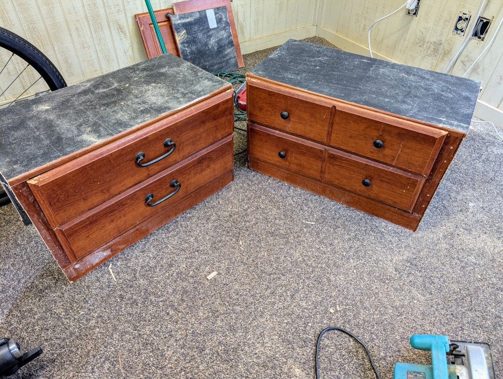 $5 Each Two Tables With Drawers