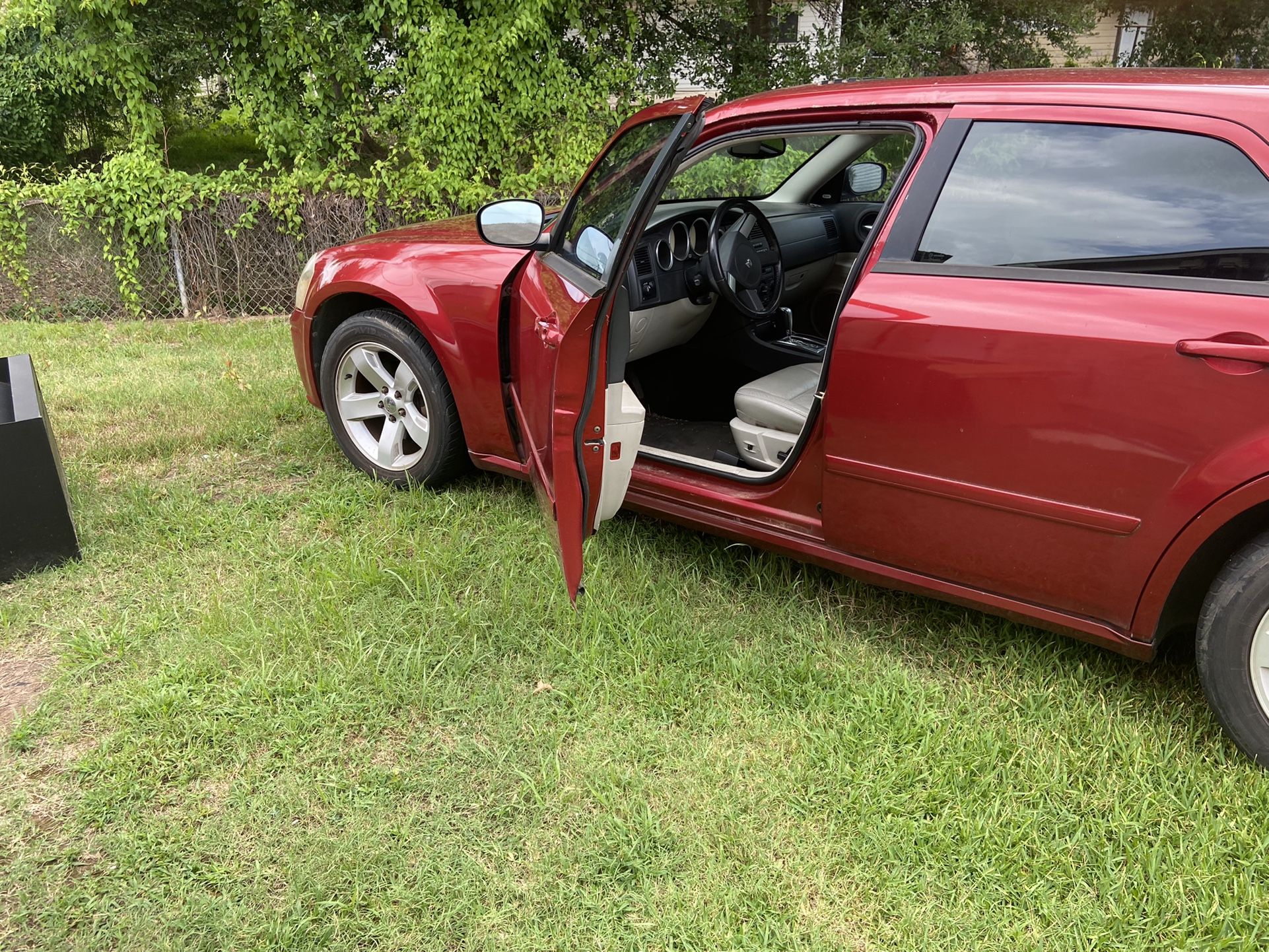 2005 Dodge Magnum