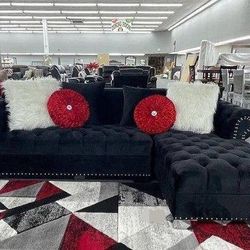 Brand New/Royal Black Velvet Raf Sectionall,Seccionall, Couchh/Delivery Available, Financing Options, Ask For A Discount Code 